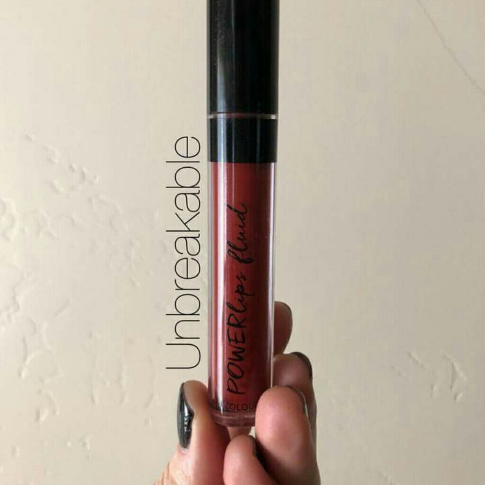 Powerlips Fluid in Unbreakable